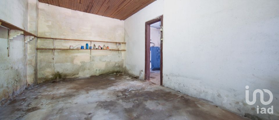 Country home T2 in Lousã e Vilarinho of 165 m²