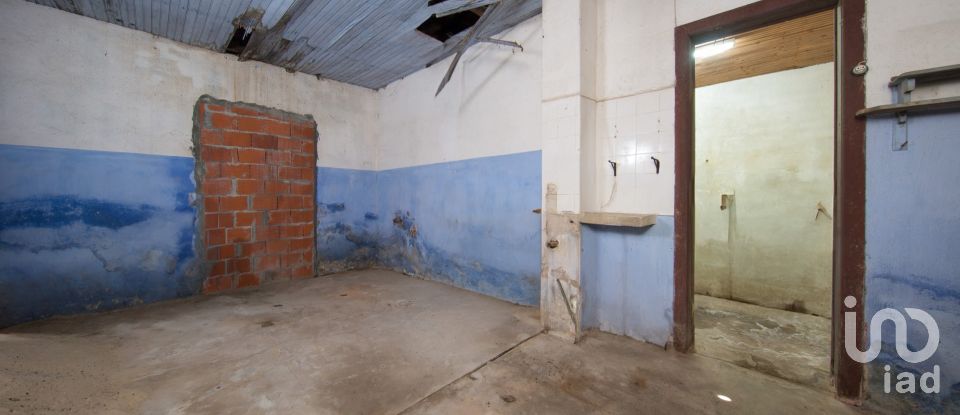 Country home T2 in Lousã e Vilarinho of 165 m²