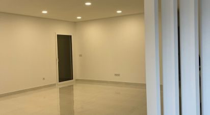House T4 in Corroios of 120 m²