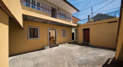 Casa de aldeia T5 em Figueiró dos Vinhos e Bairradas de 281 m²