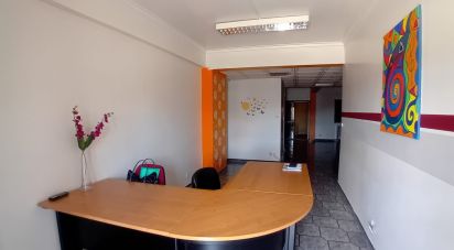 Bureaux à Queluz e Belas de 55 m²