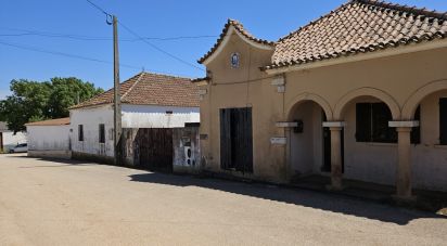 Maison traditionnelle T6 à Bombarral e Vale Covo de 374 m²