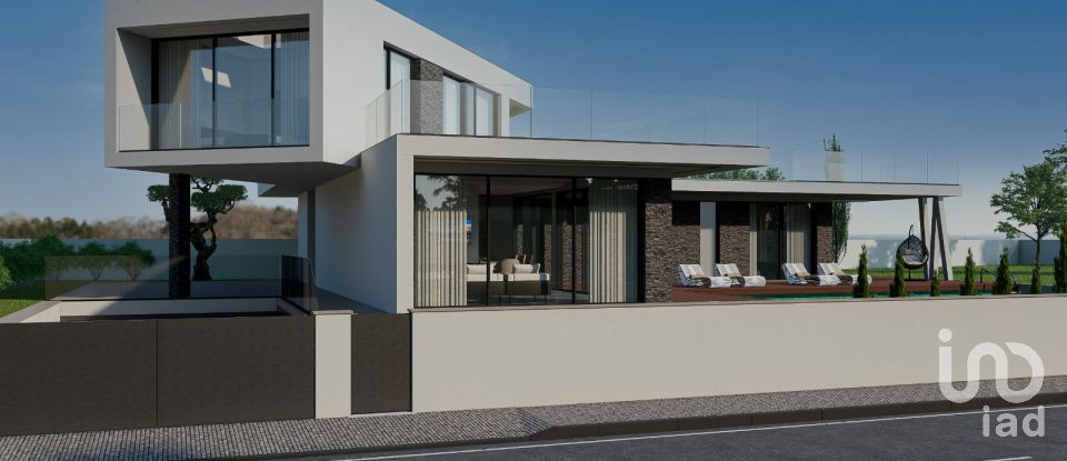 Lodge T3 in Famalicão of 328 m²