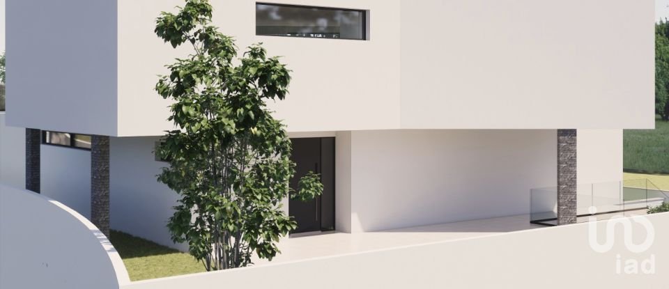 Lodge T3 in Famalicão of 328 m²