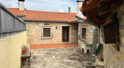 Casa de aldeia T3 em Mogadouro, Valverde, Vale de Porco e Vilar de Rei de 120 m²