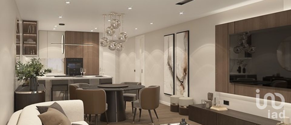 Apartamento T2 em Funchal (Santa Luzia) de 136 m²