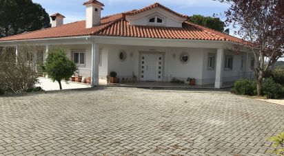 Village house T5 in Carregueiros of 706 m²