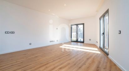 Apartment T3 in Faro (Sé e São Pedro) of 113 m²