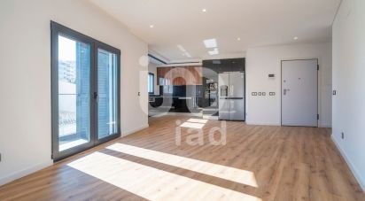 Apartment T3 in Faro (Sé e São Pedro) of 113 m²