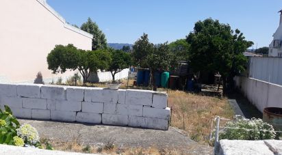 Terrain à bâtir à Fortios de 320 m²