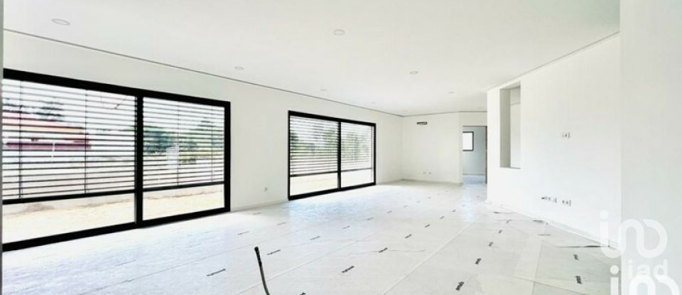 Moradia T3 em Sesimbra (Castelo) de 149 m²