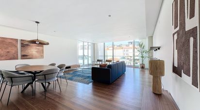 Apartamento T3 em Funchal (Sé) de 215 m²