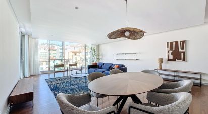 Appartement T3 à Funchal (Sé) de 215 m²