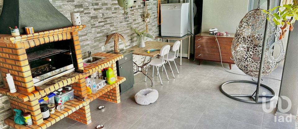 House T4 in Sado of 191 m²