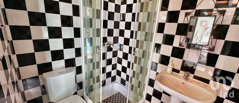 House T4 in Sado of 191 m²