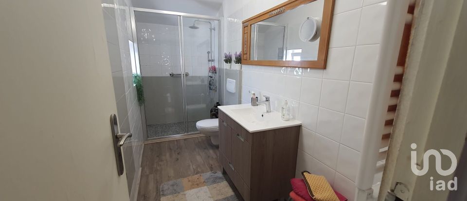 Farm T6 in Alfeizerão of 112 m²