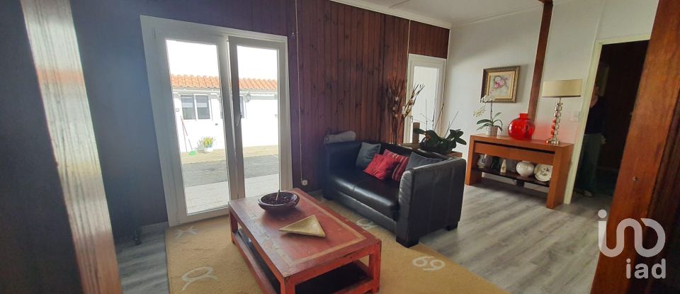 Farm T6 in Alfeizerão of 112 m²