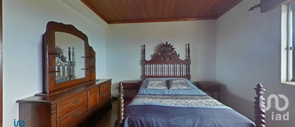 Lodge T3 in Ribeirinha of 374 m²