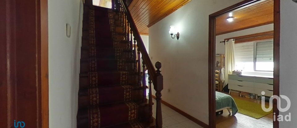 Lodge T3 in Ribeirinha of 374 m²