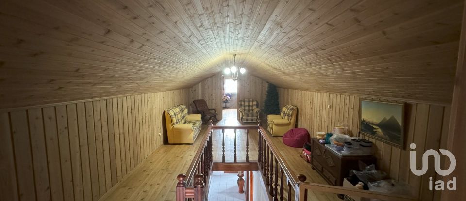 Lodge T3 in Ribeirinha of 374 m²