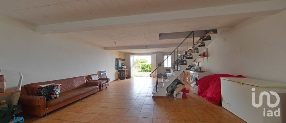 Lodge T3 in Ribeirinha of 374 m²