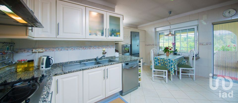 Farm T6 in Candosa of 334 m²