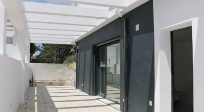 Moradia T3 em Fernão Ferro de 162 m²