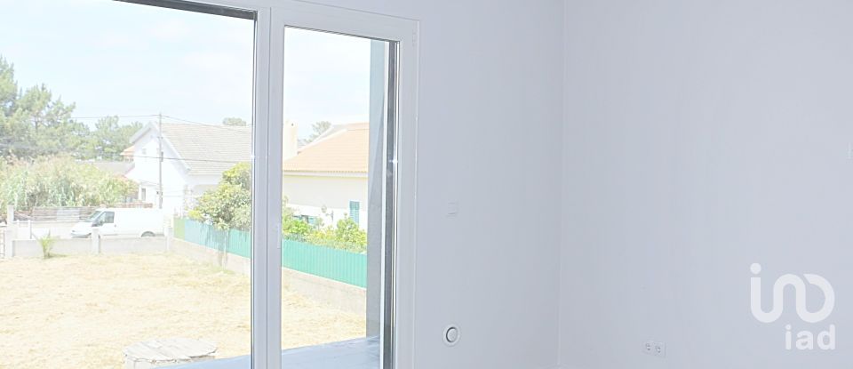 Maison T3 à Fernão Ferro de 162 m²