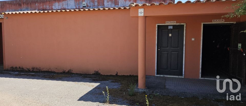 Boutique/Local commercial à Bombarral e Vale Covo de 524 m²