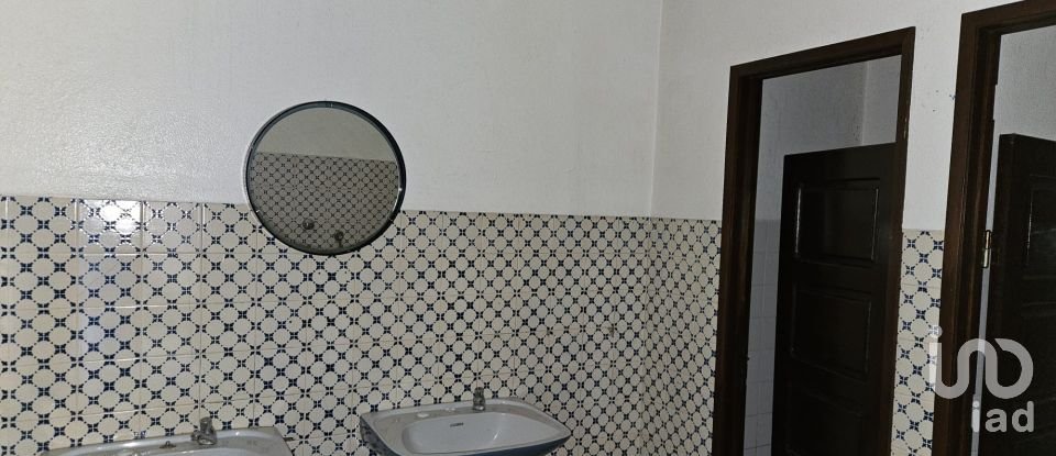 Boutique/Local commercial à Bombarral e Vale Covo de 524 m²