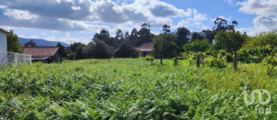 Terreno urbano em Cerdal de 850 m²