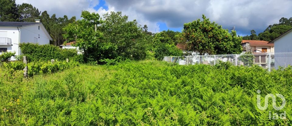 Terreno urbano em Cerdal de 850 m²