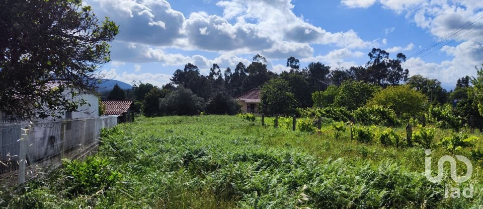 Terreno urbano em Cerdal de 850 m²