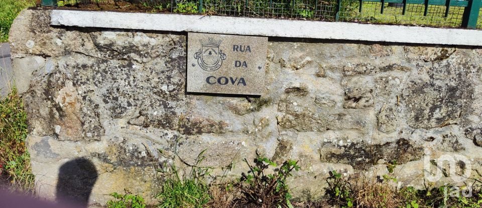 Terreno urbano em Cerdal de 850 m²