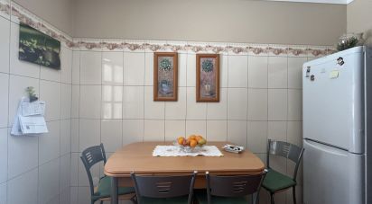 Maison traditionnelle T3 à Algoz e Tunes de 175 m²