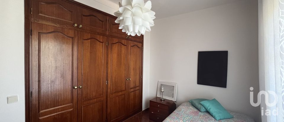 Maison traditionnelle T3 à Algoz e Tunes de 175 m²