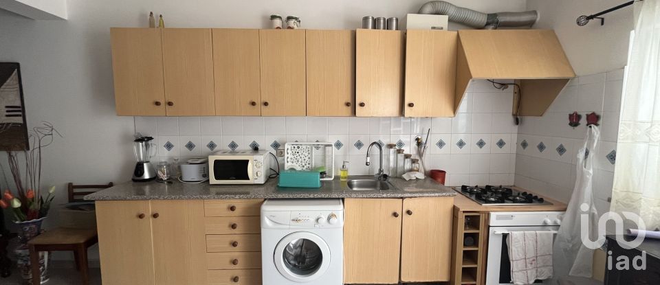 Maison traditionnelle T3 à Algoz e Tunes de 175 m²