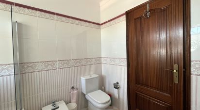 Maison traditionnelle T3 à Algoz e Tunes de 175 m²