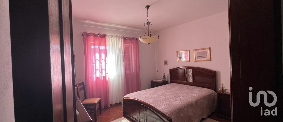 Maison traditionnelle T3 à Algoz e Tunes de 175 m²