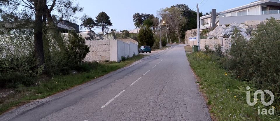 Terrain à Gandra e Taião de 850 m²