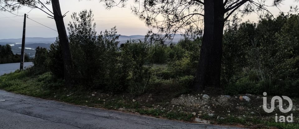 Terrain à Gandra e Taião de 850 m²