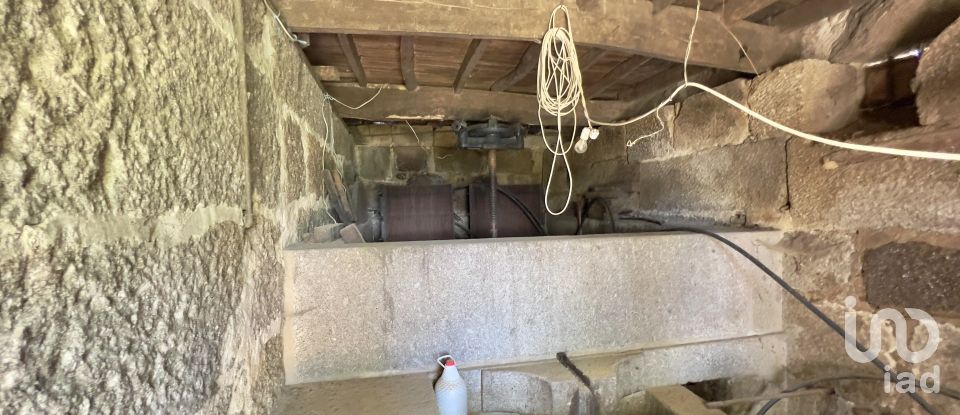 Farm T5 in Oliveira do Douro of 292 m²