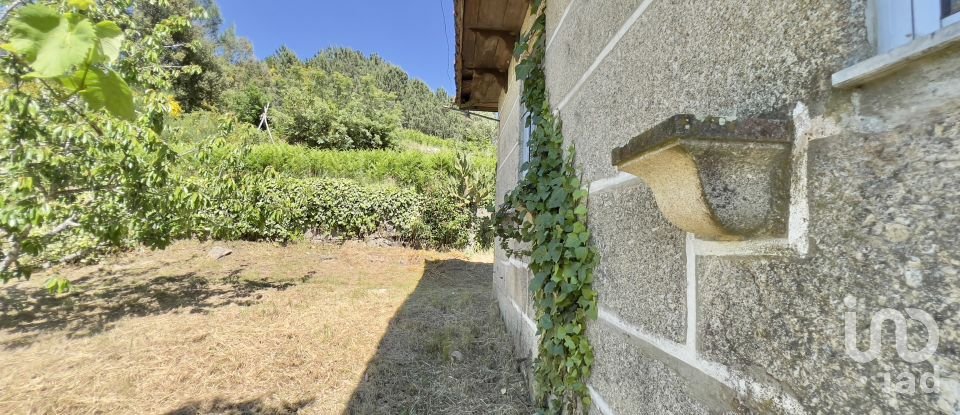 Farm T5 in Oliveira do Douro of 292 m²