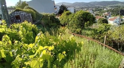 Land in Vila e Roussas of 716 m²