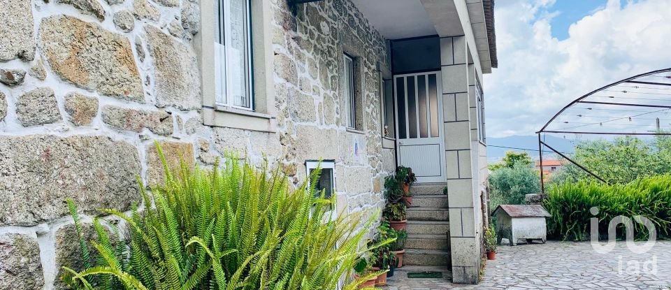 Country home T2 in Vila Franca of 191 m²