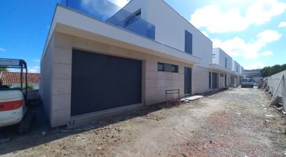 Maison T3 à Abade de Neiva de 163 m²