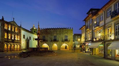 Bâtiment à Viana do Castelo (Santa Maria Maior e Monserrate) e Meadela de 802 m²