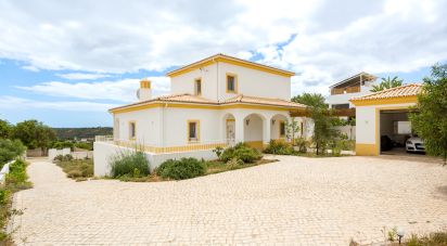 Maison T3 à Alcantarilha e Pêra de 266 m²