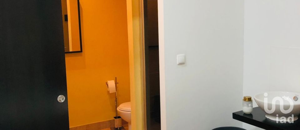 Boutique/Local commercial à Areosa de 160 m²