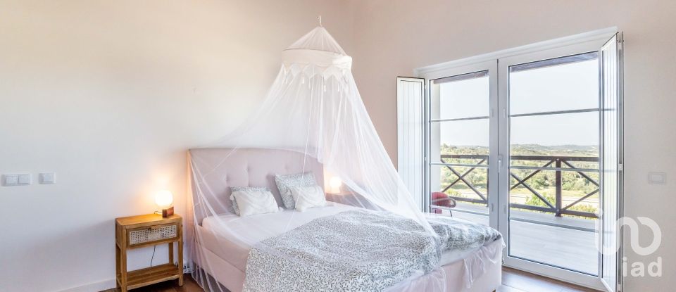 Farm T3 in Mexilhoeira Grande of 274 m²